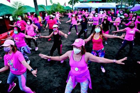 Cavite allows cockfighti­ng, Zumba .